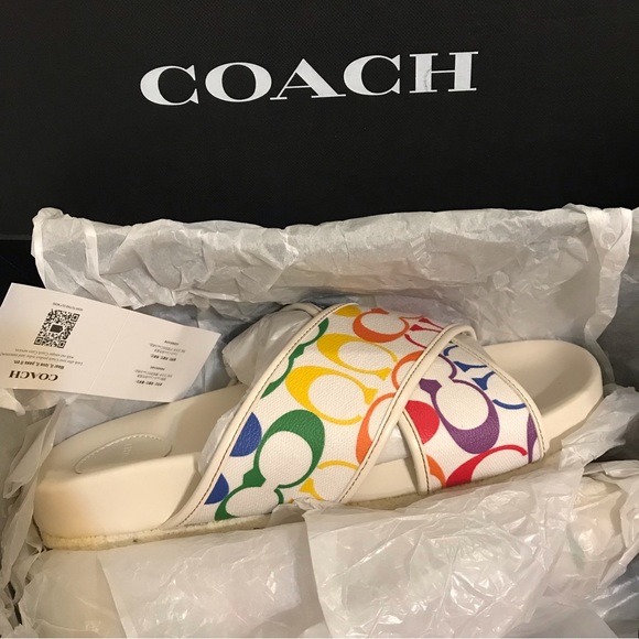 🌈 Coach Rainbow Signature Crossover Sandal - Picture 9 of 10
